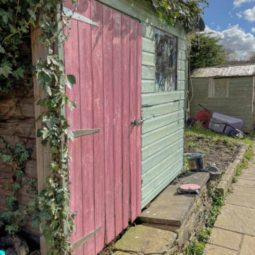HMG HydroPro Garden Paint - Chartwell Green Fence and Shed Paint